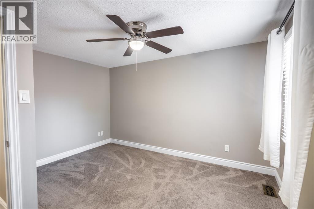 2-301 Edgewood Street, Sarnia, ON, N7S 4X7 - 15
