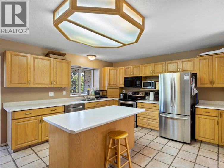 219 Strom Road, Kamloops, BC, V2C 4M1 - 11