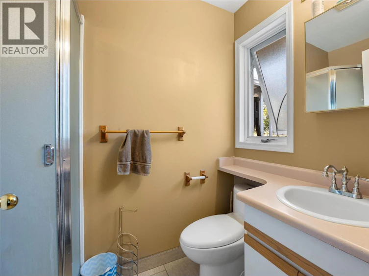219 Strom Road, Kamloops, BC, V2C 4M1 - 26