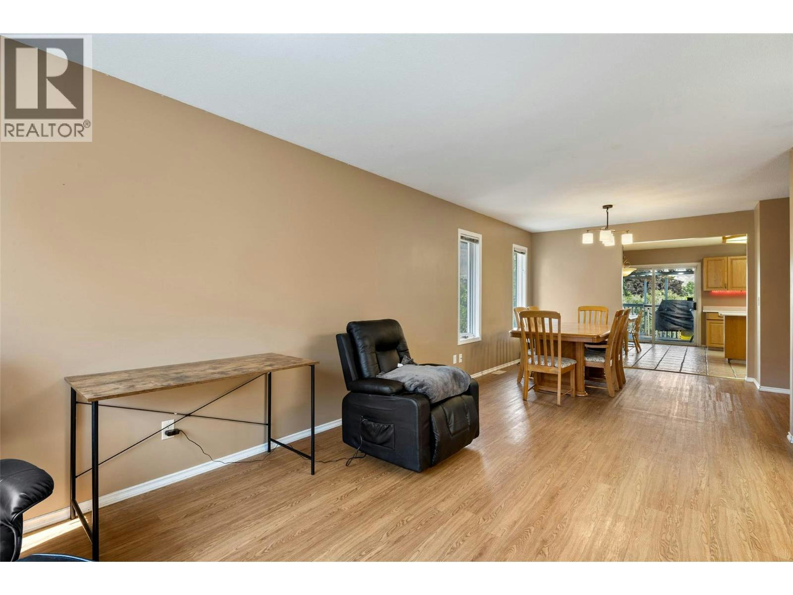 219 Strom Road, Kamloops, BC, V2C 4M1 - 7