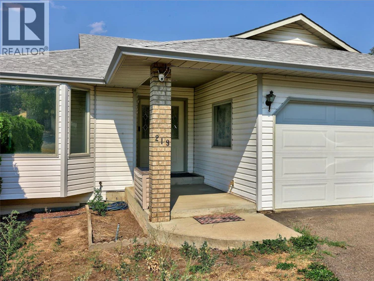 219 Strom Road, Kamloops, BC, V2C 4M1 - 3