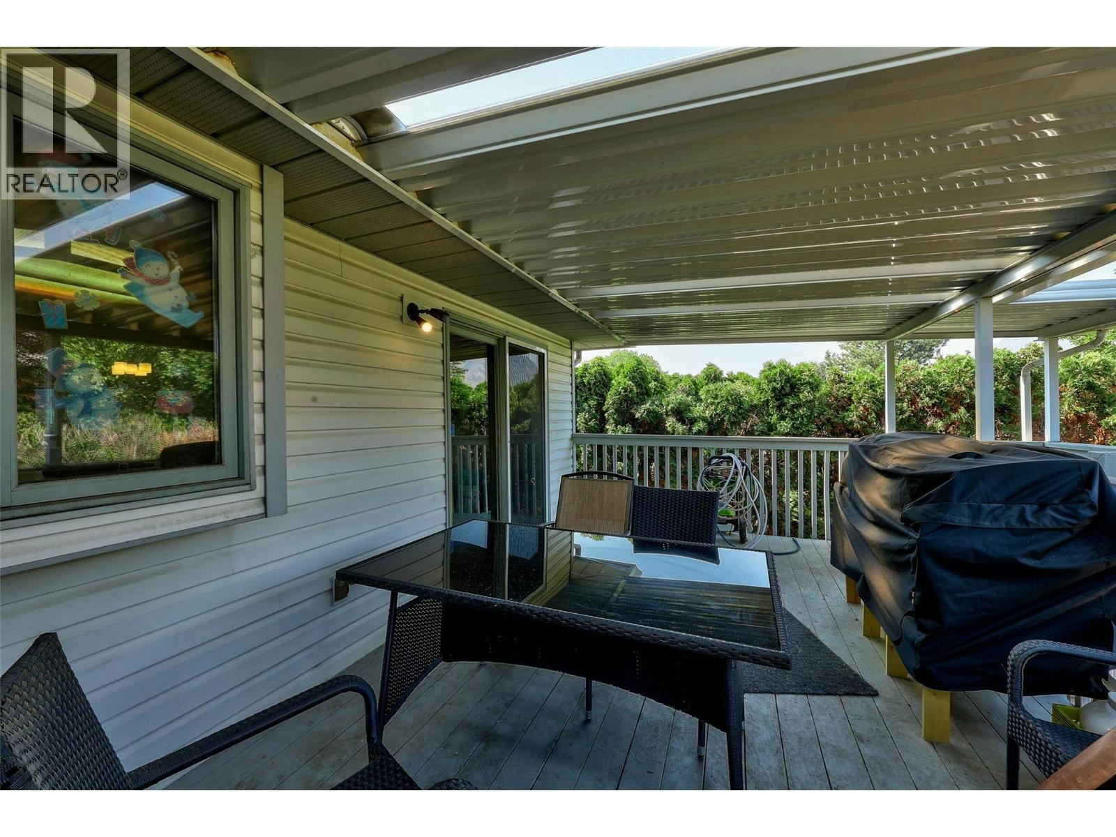 219 Strom Road, Kamloops, BC, V2C 4M1 - 17