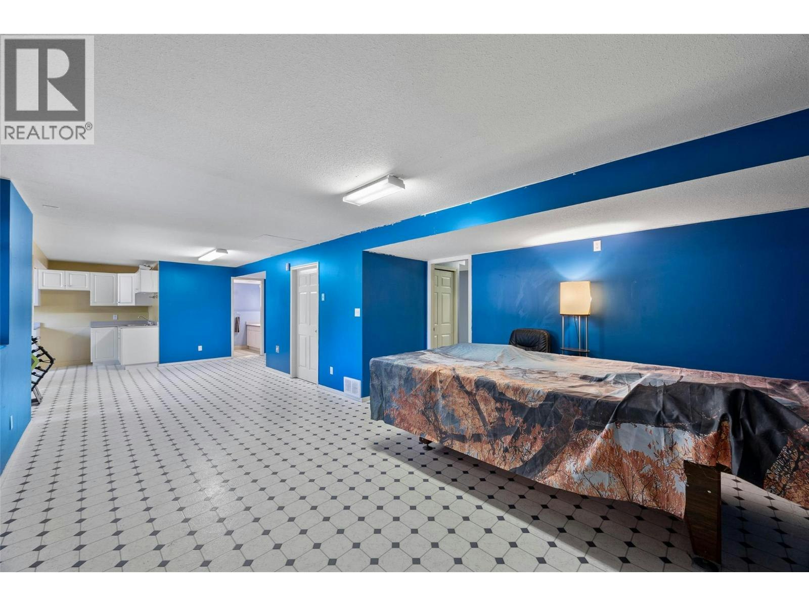 219 Strom Road, Kamloops, BC, V2C 4M1 - 35