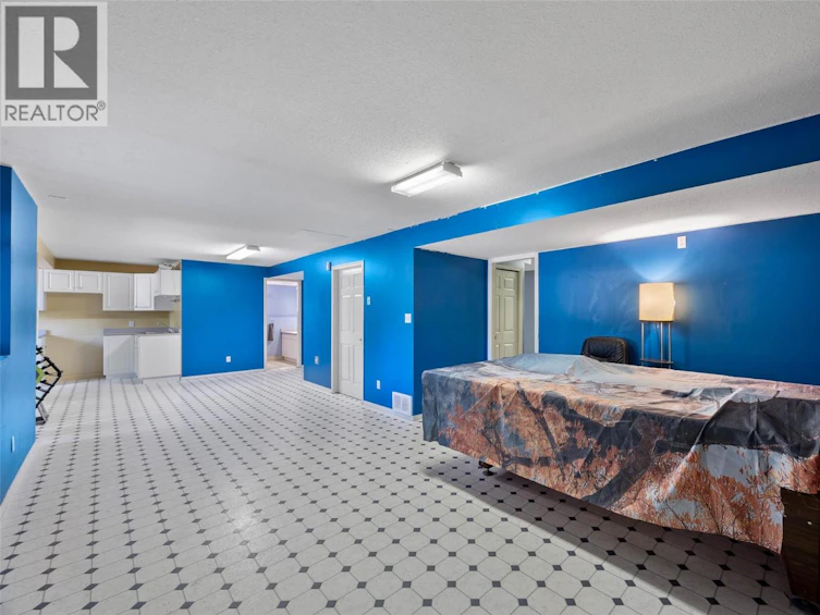 219 Strom Road, Kamloops, BC, V2C 4M1 - 35