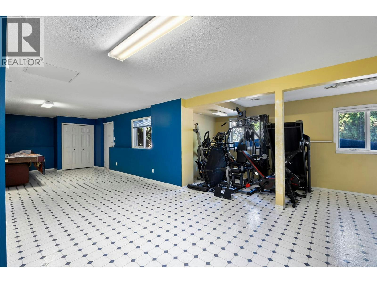 219 Strom Road, Kamloops, BC, V2C 4M1 - 33