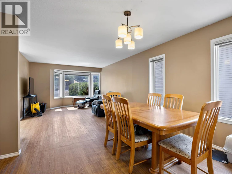 219 Strom Road, Kamloops, BC, V2C 4M1 - 8