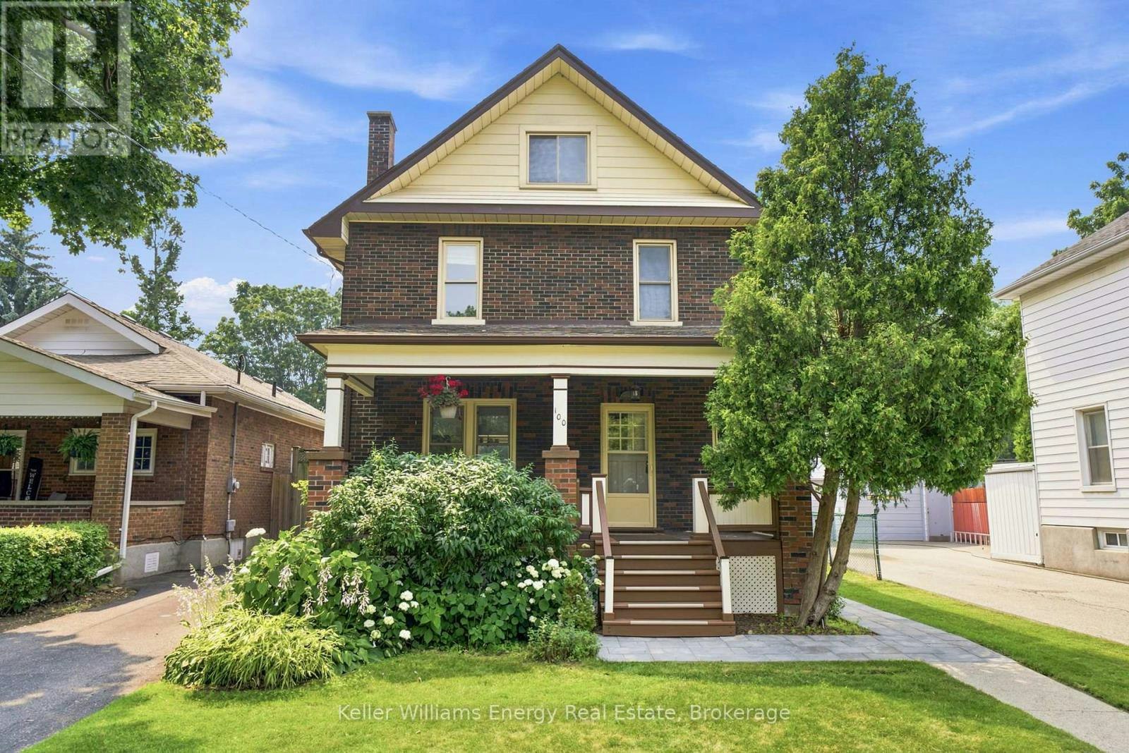 100 Burk Street, Oshawa, ON, L1J 4B9