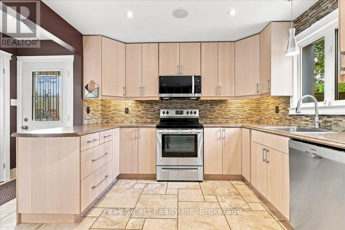 191 Maple Avenue, Stratford, ON, N5A 7G8 - 8