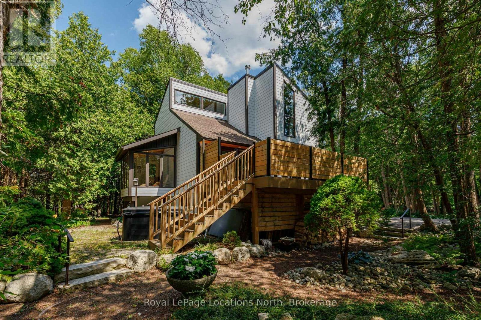 157 Woodland Park Road, Blue Mountains, ON, N0H 1J0