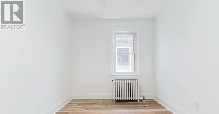 1-210 Westmount Avenue, Toronto, ON, M6E 3M8 - 8