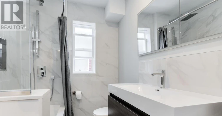 1-210 Westmount Avenue, Toronto, ON, M6E 3M8 - 11