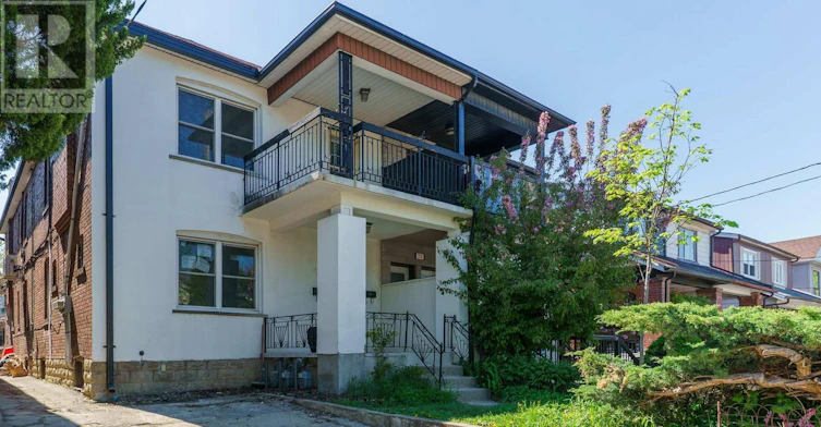 1-210 Westmount Avenue, Toronto, ON, M6E 3M8 - 2