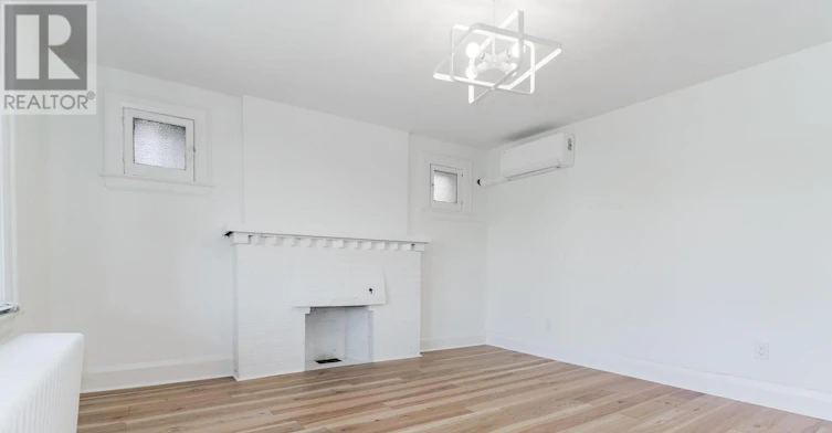 1-210 Westmount Avenue, Toronto, ON, M6E 3M8 - 34