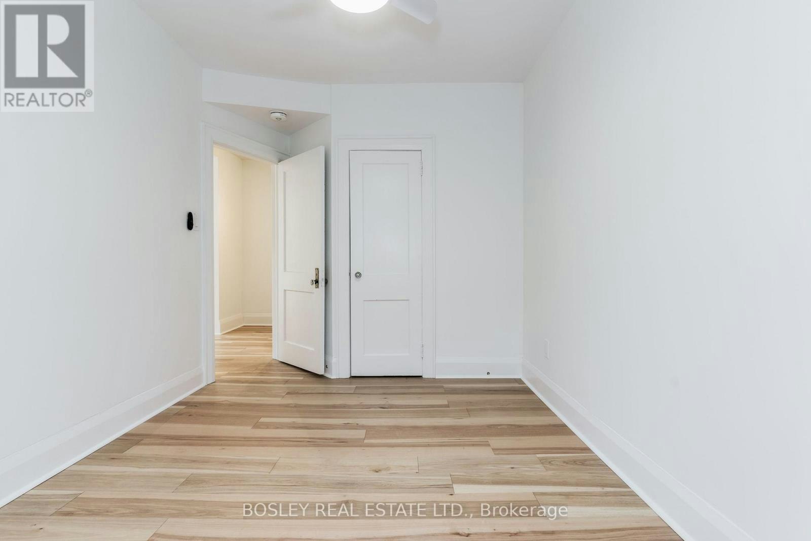1-210 Westmount Avenue, Toronto, ON, M6E 3M8 - 9