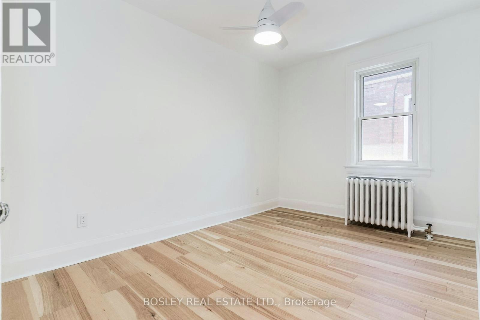 1-210 Westmount Avenue, Toronto, ON, M6E 3M8 - 6