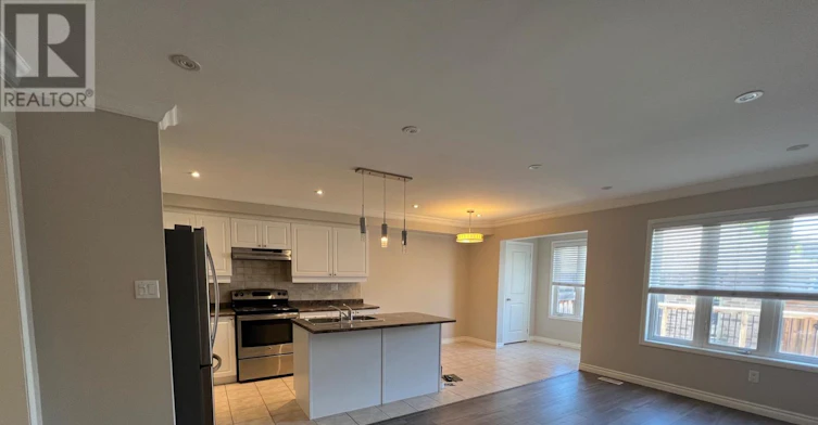 2424 Tillings Road, Pickering, ON, L1X 0B6 - 8