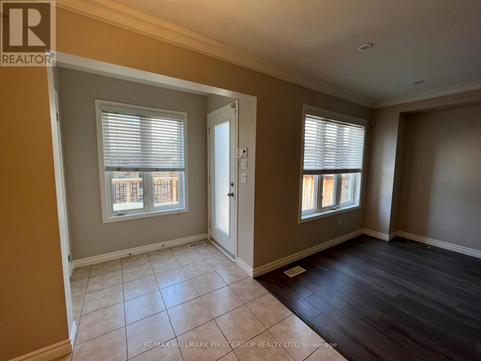 2424 Tillings Road, Pickering, ON, L1X 0B6 - 12