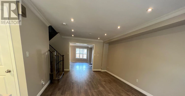 2424 Tillings Road, Pickering, ON, L1X 0B6 - 5