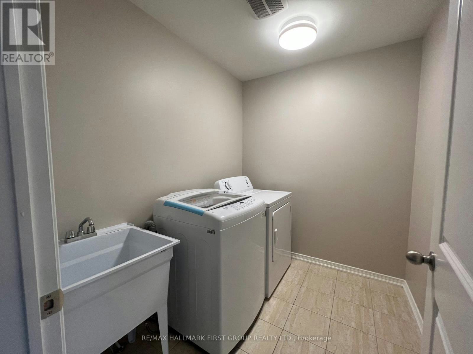 2424 Tillings Road, Pickering, ON, L1X 0B6 - 31
