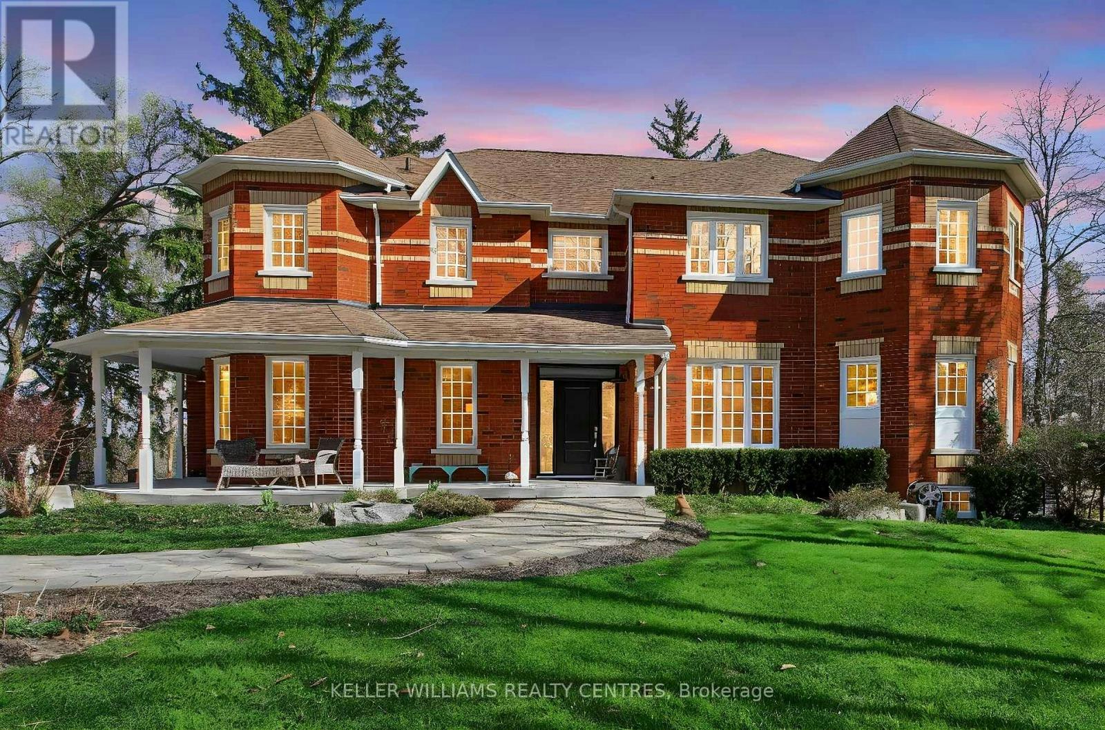 276 Ridge Road, Aurora, ON, L4G 0M3