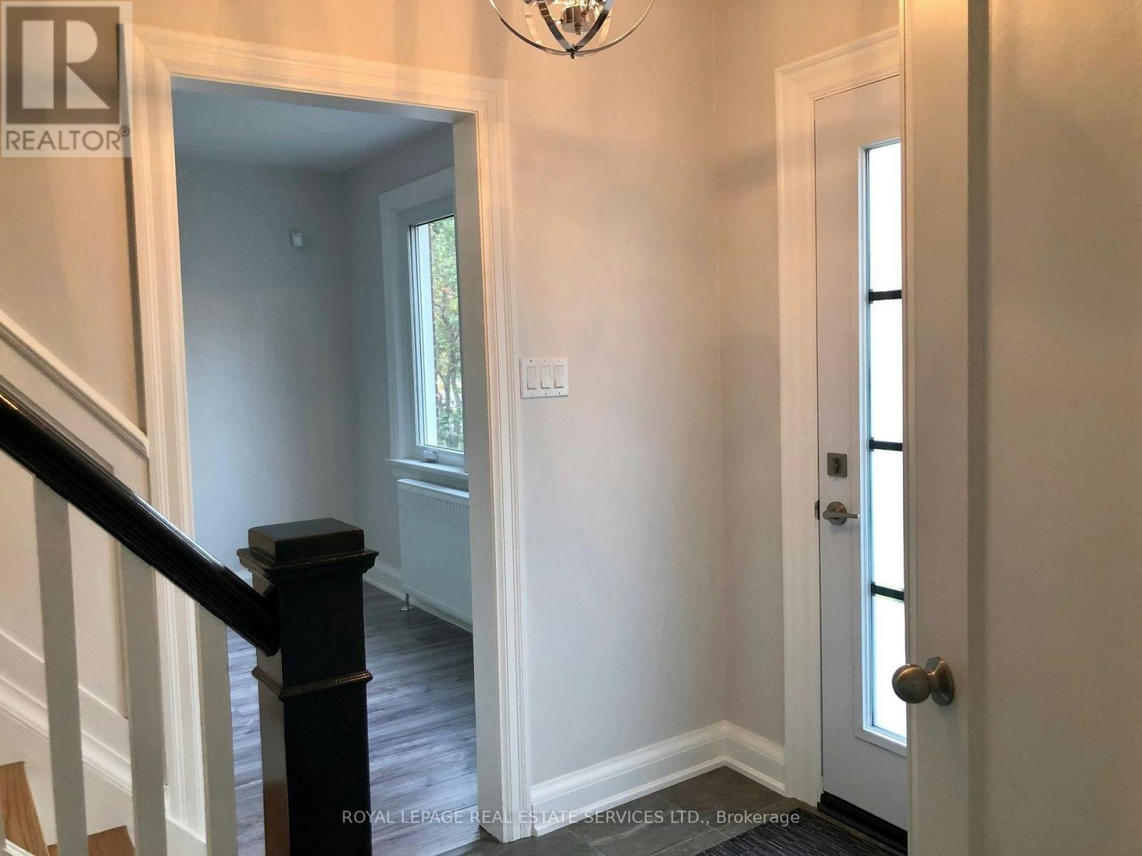 14 Avonhurst Road, Toronto, ON, M9A 2G8 - 7