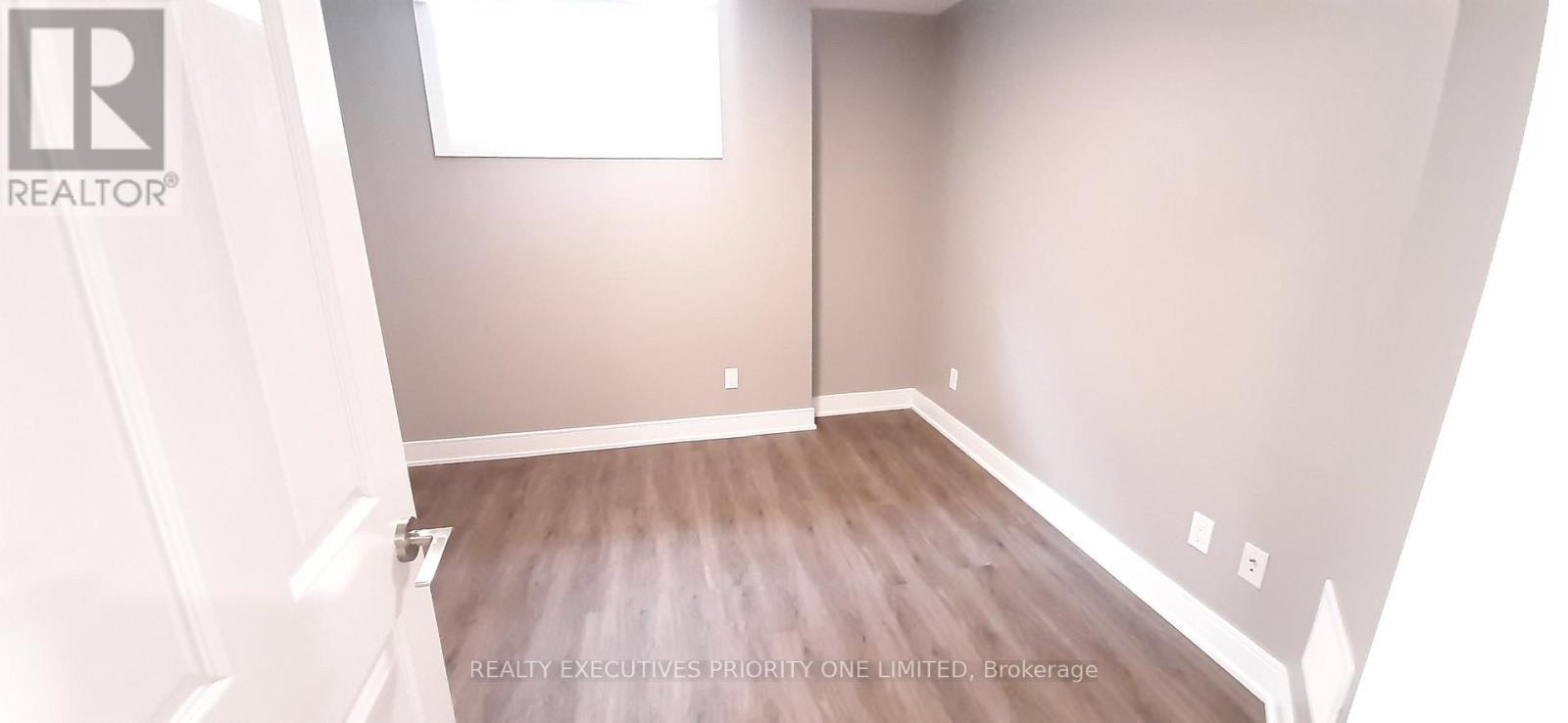 138 Day Avenue, Toronto, ON, M6E 3W3 - 5