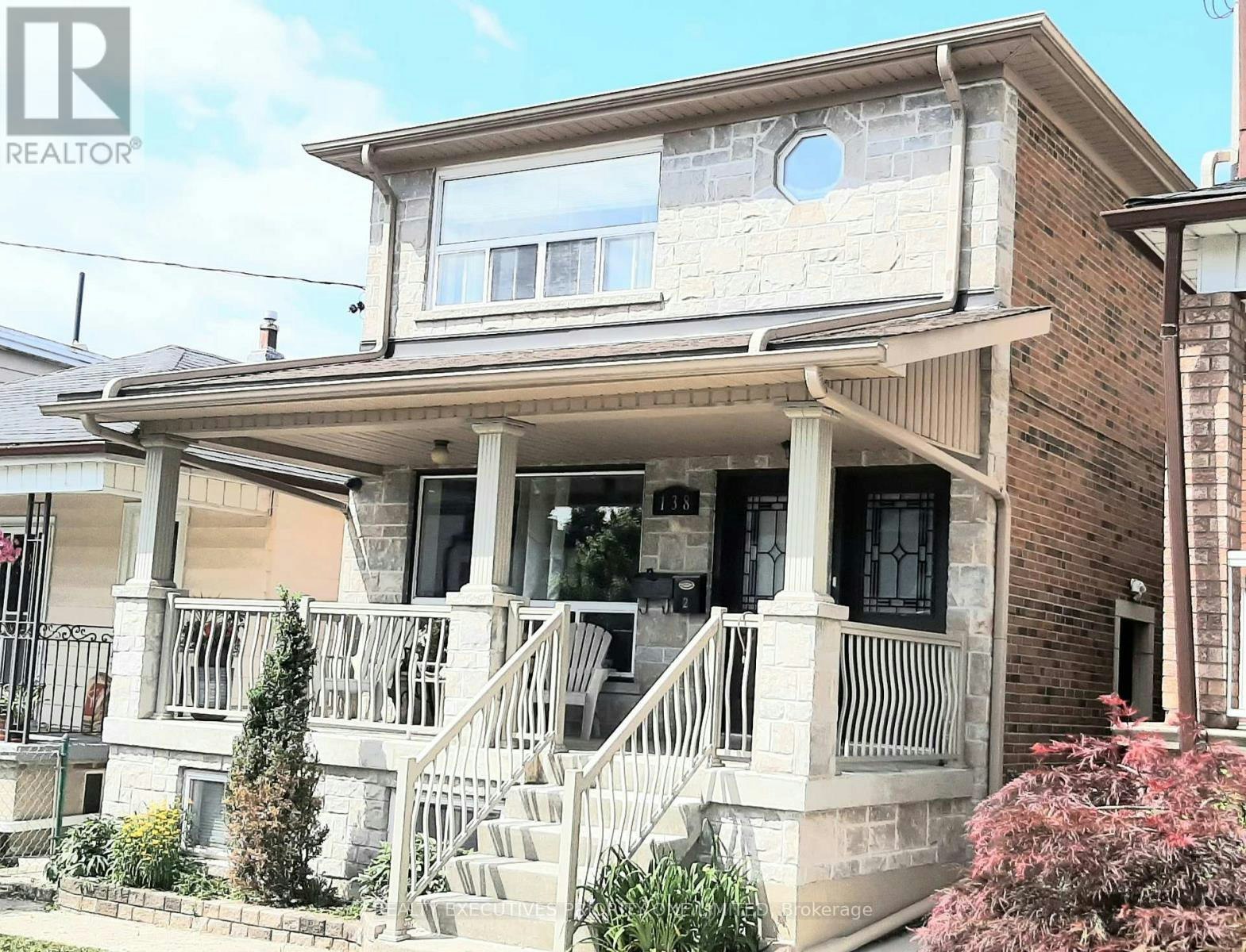 138 Day Avenue, Toronto, ON, M6E 3W3