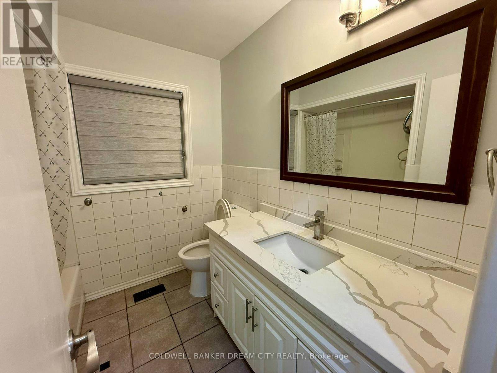 234 Erb Street, Waterloo, ON, N2J 1M8 - 9