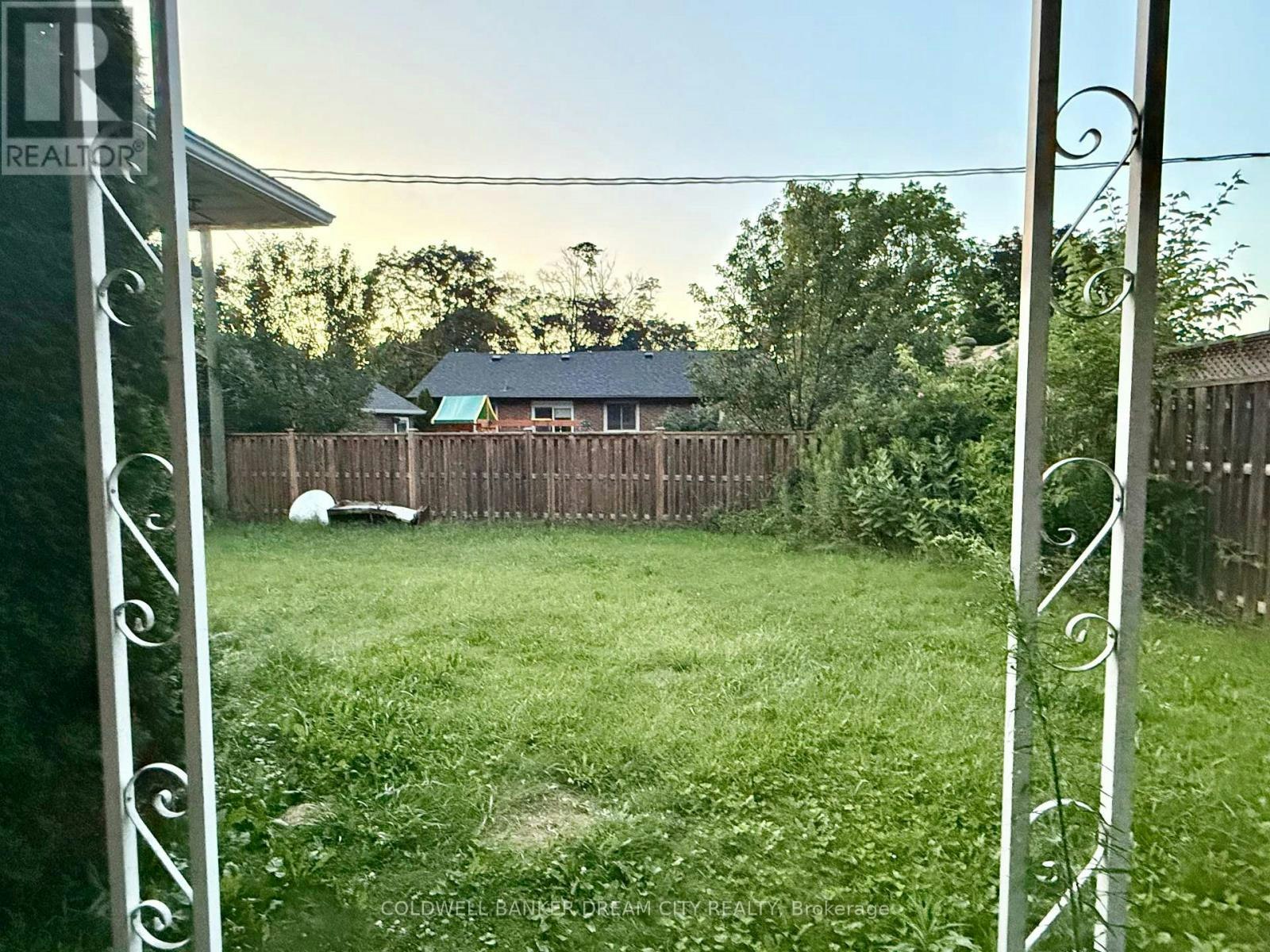 234 Erb Street, Waterloo, ON, N2J 1M8 - 15