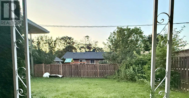 234 Erb Street, Waterloo, ON, N2J 1M8 - 15
