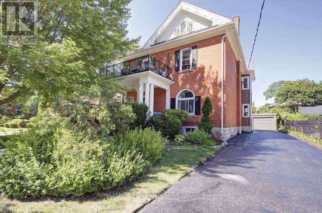 120 Hibernia Street, Stratford, ON, N5A 5V4