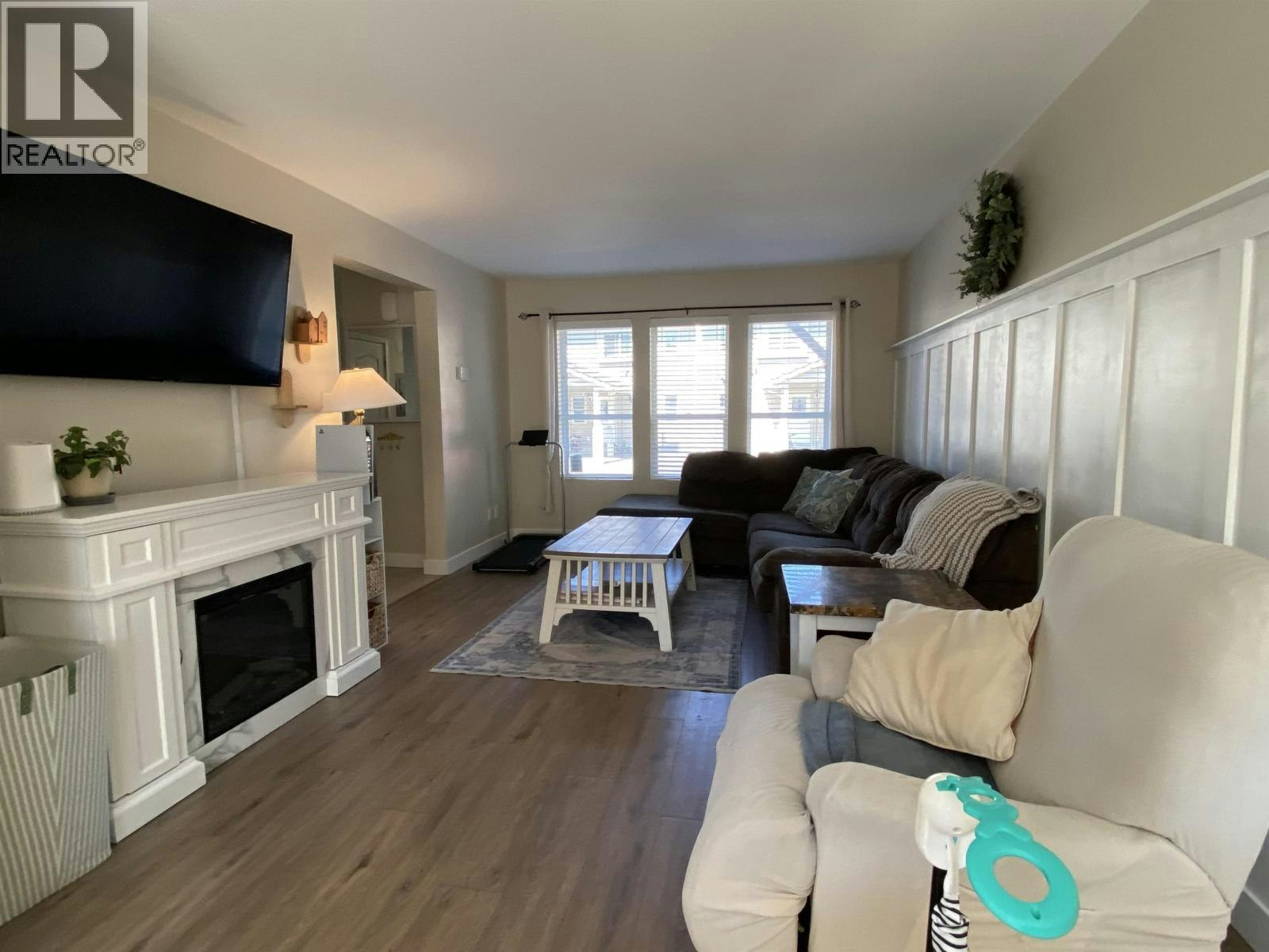3-2705 Kalum Street - 3