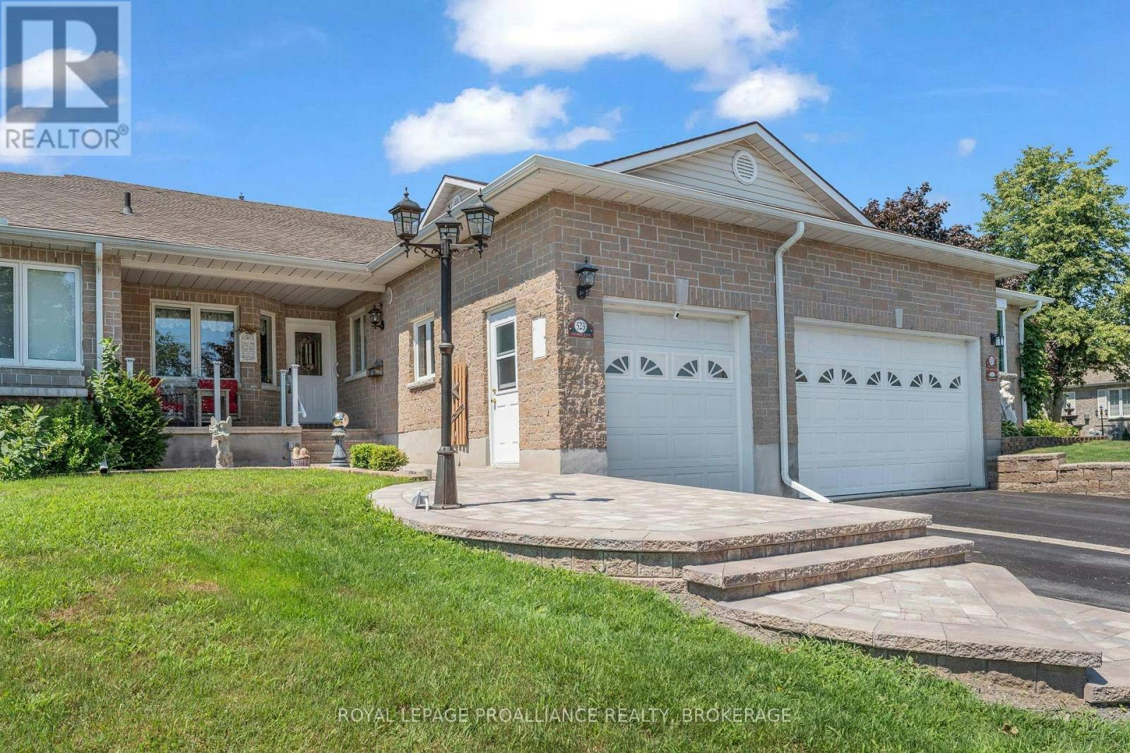 523 Trimble Gate, Kingston, ON, K7M 8Z2