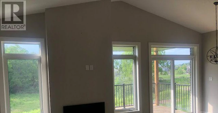 2-10 Mcpherson Court, Port Stanley, ON, N5P 0E6 - 10