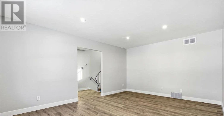 2158 Fillmore Crescent, Ottawa, ON, K1J 6A4 - 8
