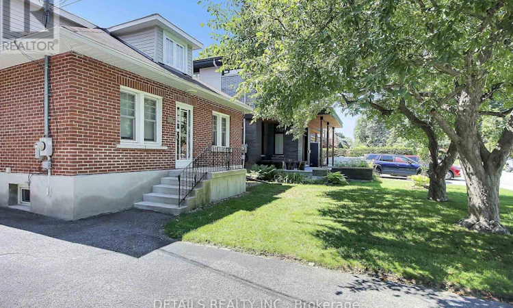88 Helena Street
