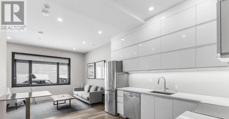 2-201 Maclaren Street, Ottawa, ON, K2P 0L4 - 6