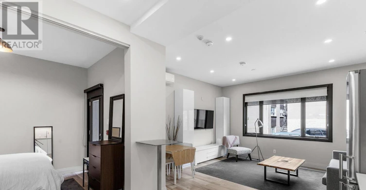2-201 Maclaren Street, Ottawa, ON, K2P 0L4 - 11
