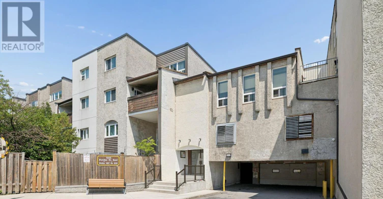 184-1055 Dundas Street E, Mississauga, ON, L4Y 3X6