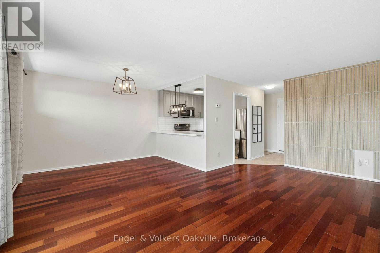 184-1055 Dundas Street E, Mississauga, ON, L4Y 3X6 - 5
