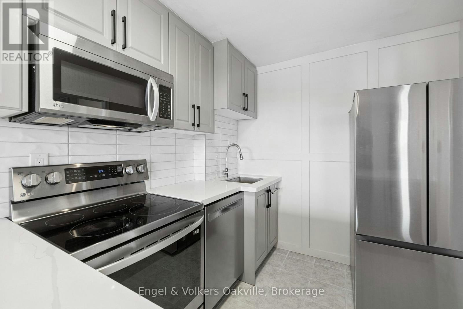 184-1055 Dundas Street E, Mississauga, ON, L4Y 3X6 - 11