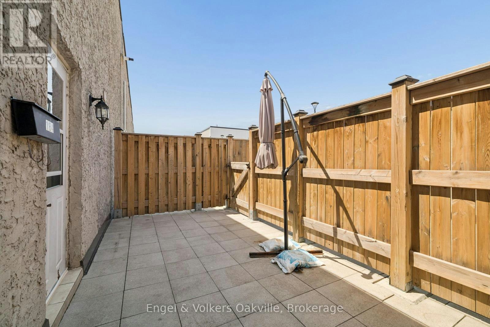 184-1055 Dundas Street E, Mississauga, ON, L4Y 3X6 - 26
