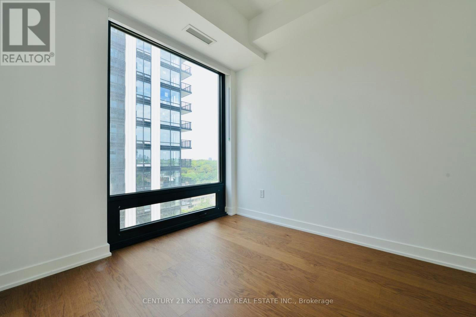 1526-89 Montclair Avenue, Toronto, ON, M5P 0A9 - 6