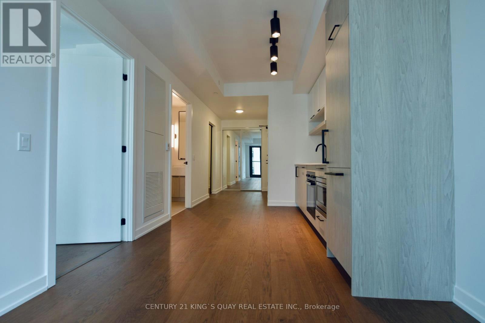 1526-89 Montclair Avenue, Toronto, ON, M5P 0A9 - 13