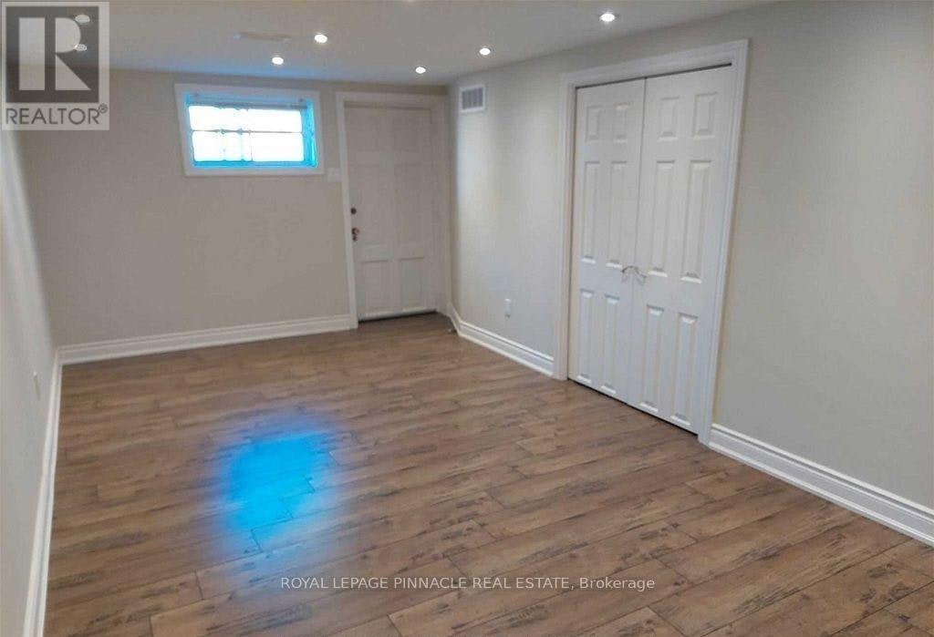 BSMT-2587 Burslem Road, Mississauga, ON, L5A 2R5 - 17