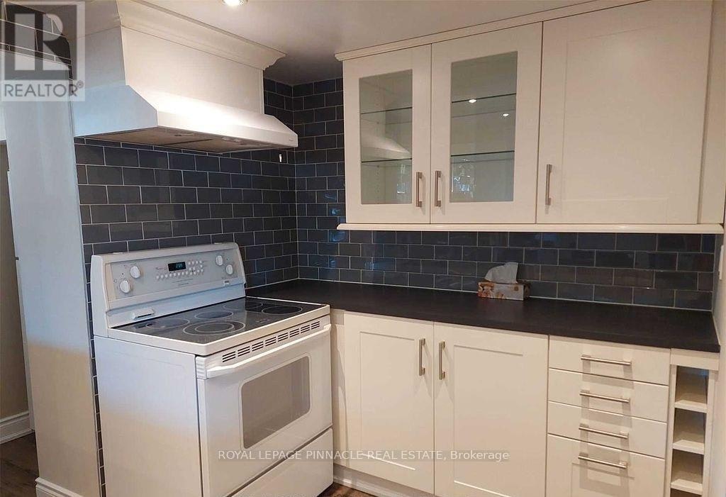 BSMT-2587 Burslem Road, Mississauga, ON, L5A 2R5 - 4