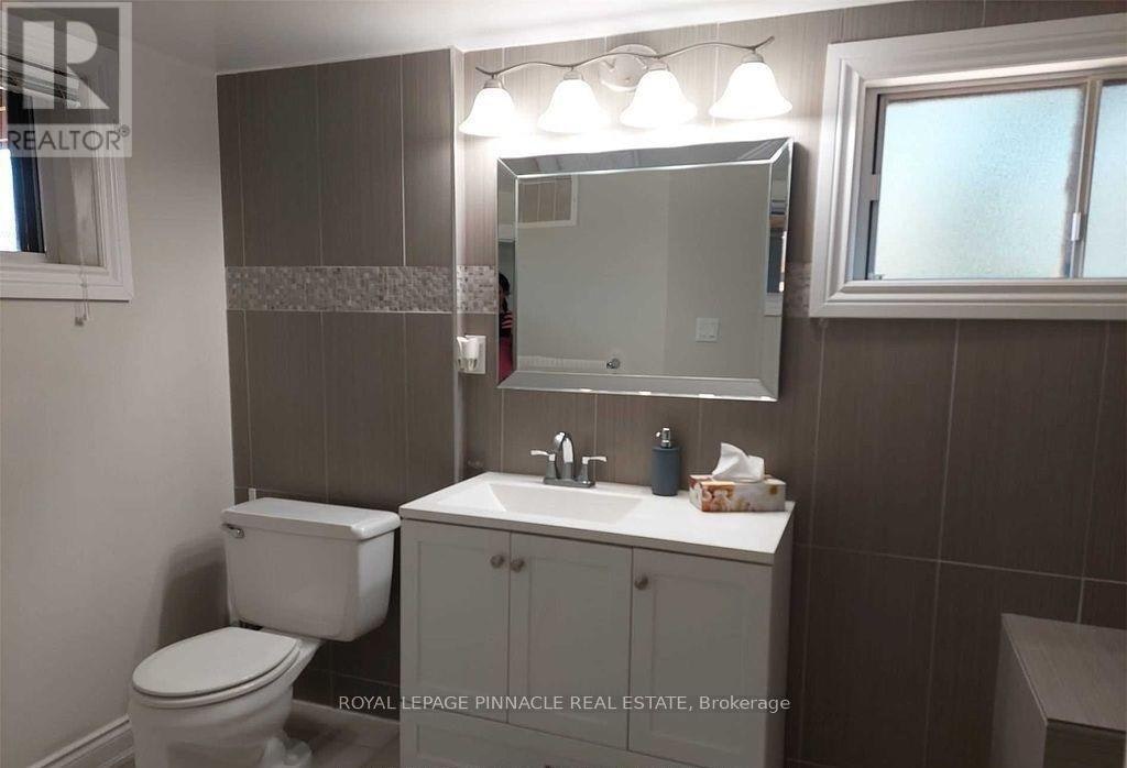 BSMT-2587 Burslem Road, Mississauga, ON, L5A 2R5 - 12