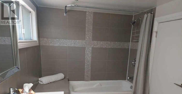 BSMT-2587 Burslem Road, Mississauga, ON, L5A 2R5 - 14