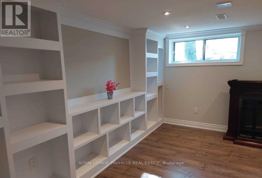 BSMT-2587 Burslem Road, Mississauga, ON, L5A 2R5 - 9