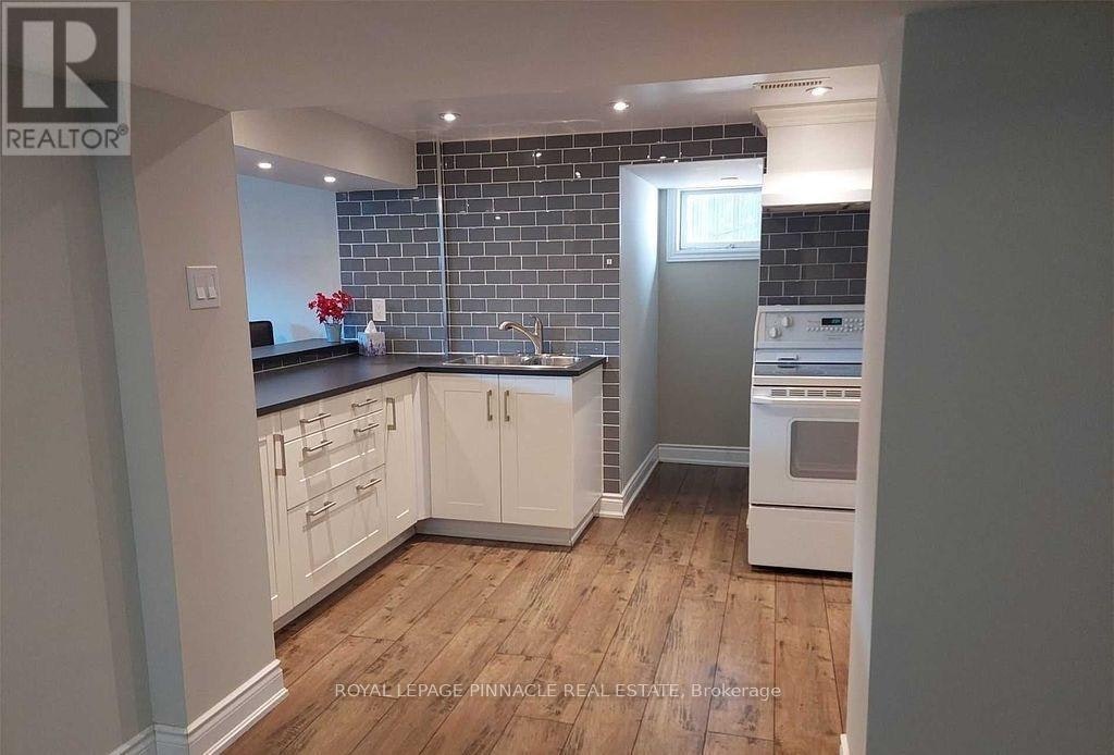 BSMT-2587 Burslem Road, Mississauga, ON, L5A 2R5 - 6
